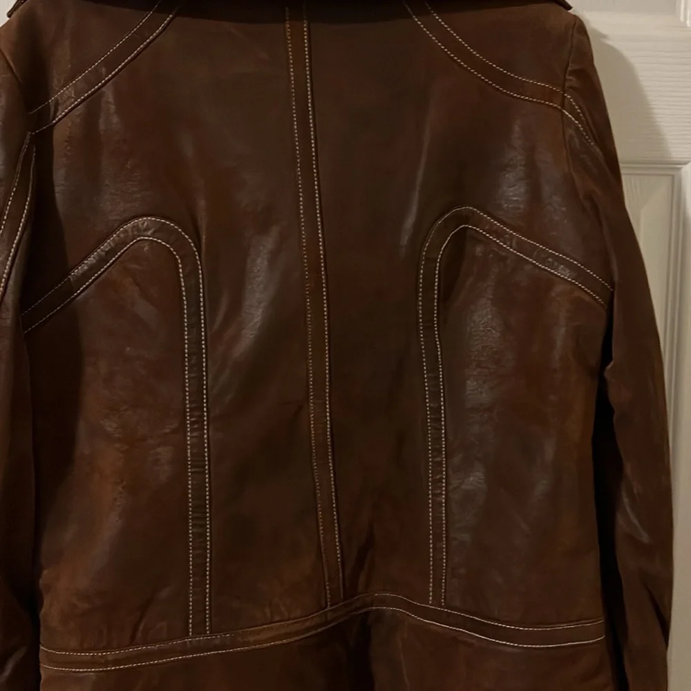 Guess rust suede jacket - Picture 5 of 8